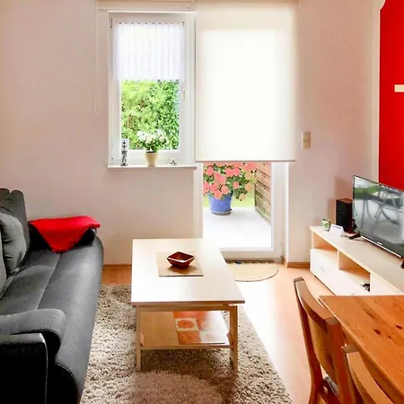 Dom wakacyjny Doppelhaushaelfte In Lubmin, Cleaning Included *